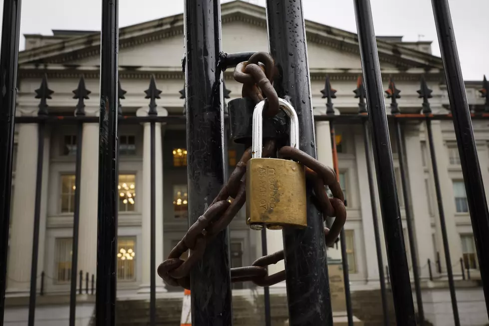 How New York Residents Are Impacted By New York Bank Failing